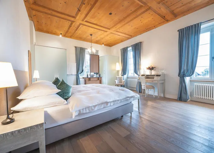 Château Salavaux 3*