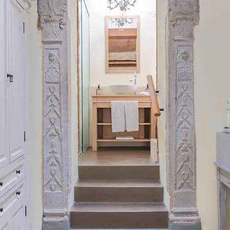 Romantik Chateau Salavaux فندق 3*