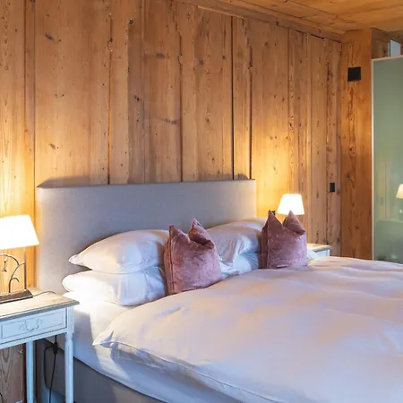 Romantik Chateau Salavaux فندق 3*