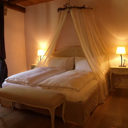 Romantik Chateau Salavaux فندق Vully-les-Lacs