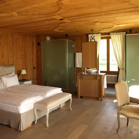 فندق Romantik Chateau Salavaux 3*