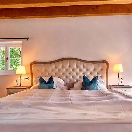 Romantik Chateau Salavaux فندق 3*
