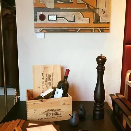 Chateau Salavaux Hotel 3*