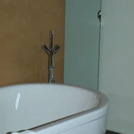 Hotel Château Salavaux 3*