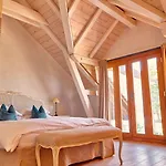 Chateau Salavaux Hotel